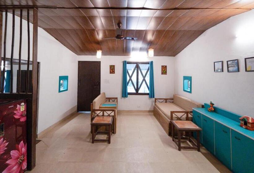패밀리 룸, Mahaseer Eco Village & Resort