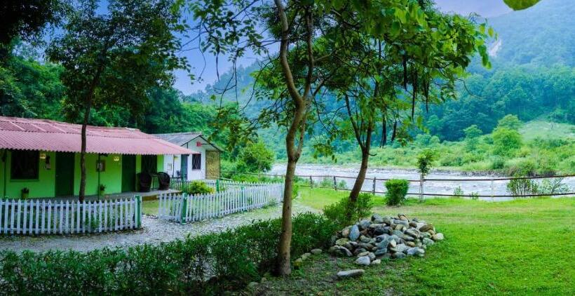 ファミリールーム, Mahaseer Eco Village & Resort