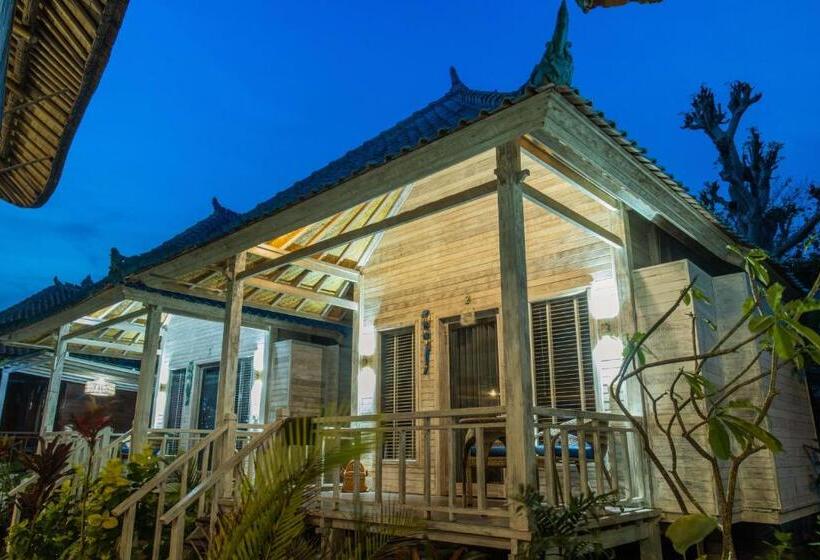 חדר סטנדרט נוף לים עם מרפסת, Nusa View   Hakuna Matata