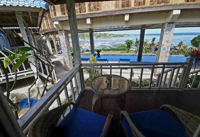 חדר סטנדרט נוף לים עם מרפסת, Nusa View   Hakuna Matata
