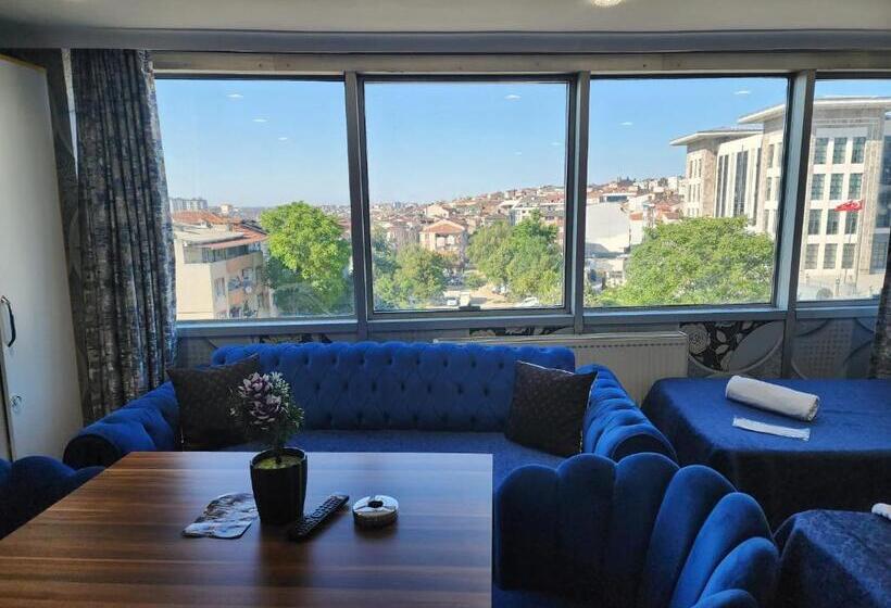 스탠다드 트리플 룸, Ottoman Suit Apartment &