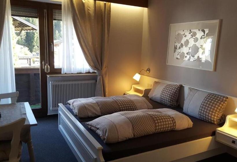 Quarto Estandar com Sacada, Mountain Motel