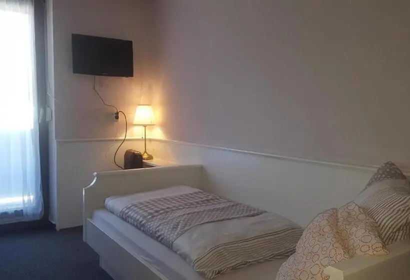 Standard Yhden Hengen Huone Parveke, Mountain Motel