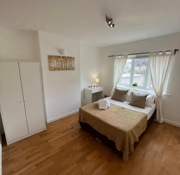 デラックスルーム, Stunning House 15 Min From Wembley Arena