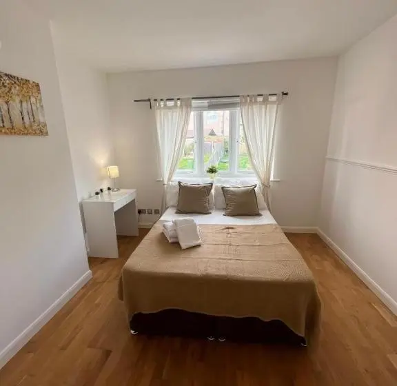 デラックスルーム, Stunning House 15 Min From Wembley Arena