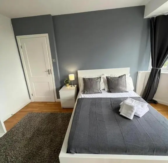 スーペリアールーム, Stunning House 15 Min From Wembley Arena