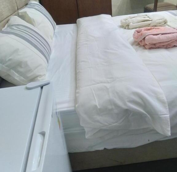 سوییت جونیور با بالکن, The Vista Inn At Petra