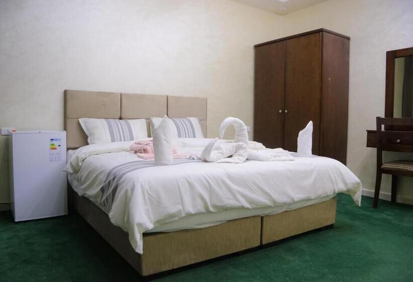 سوییت جونیور با بالکن, The Vista Inn At Petra