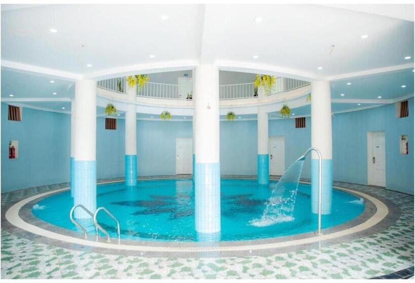 بانگلوی لوکس, Biển đông Complex