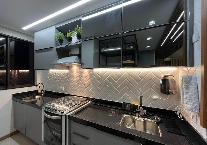 Апартаменты Deluxe 1 Спальня, Flat Luxo Premium   Londrina Flat Hotel   43m² #garagemgrátis