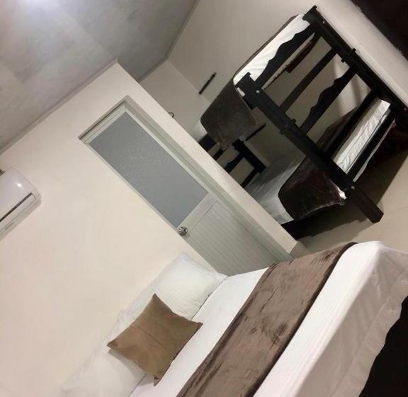 ファミリールーム, Light Plaza