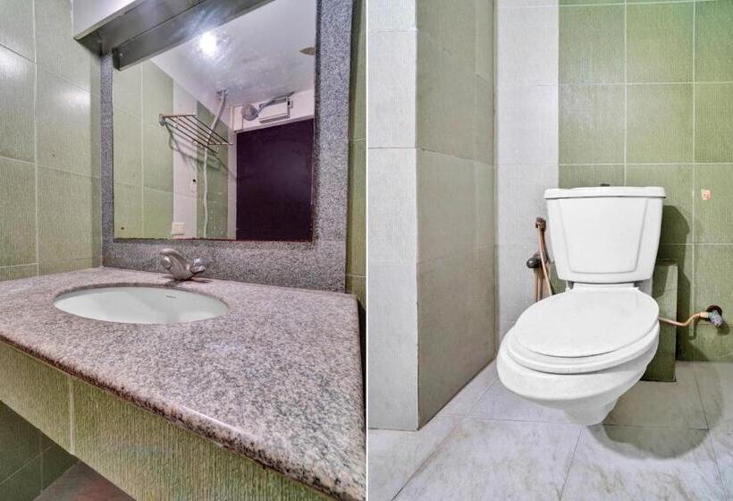 트리플 클래식 룸, Oyo Flagship White Cloud