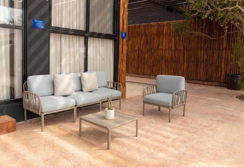 اتاق لوکس با چشمانداز دریا, Tótem Beach Club