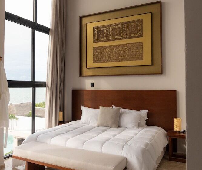 家庭间, Tótem Beach Club