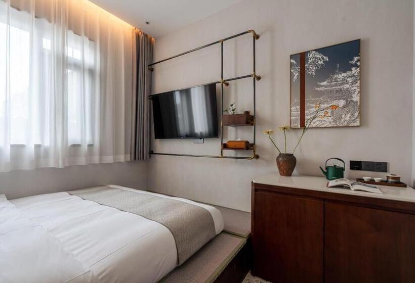 غرفة قياسية سرير ملكى, Jingmao Alley Hotel Beijing Wangfujing Dongsi Subway Station Branch