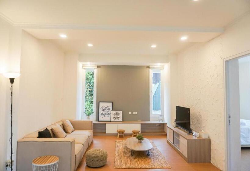 Apartamento 3 Quartos, Over Easy Apartment