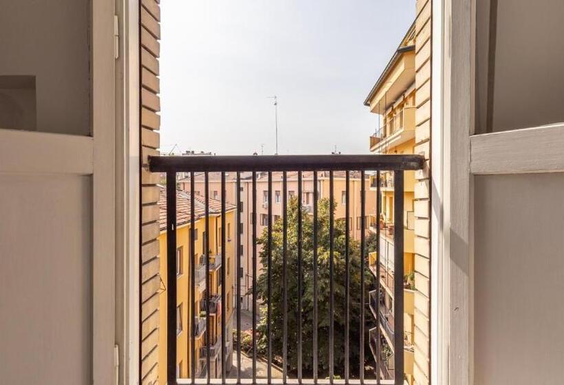 اتاق استاندارد با سرویس بهداشتی مشترک, Archiotto B Affitti Brevi Italia