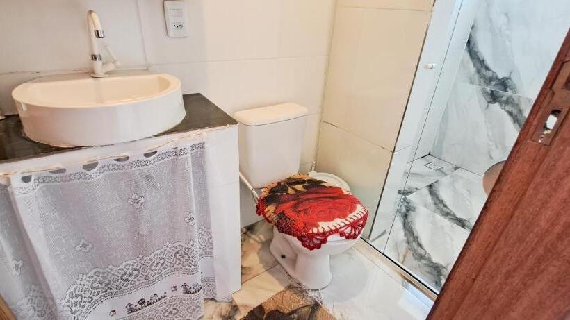 스탠다드 트리플 발코니 룸, Camelo Locação De Suítes Individuais Pousada Com Cozinha E Sala Compartilhada