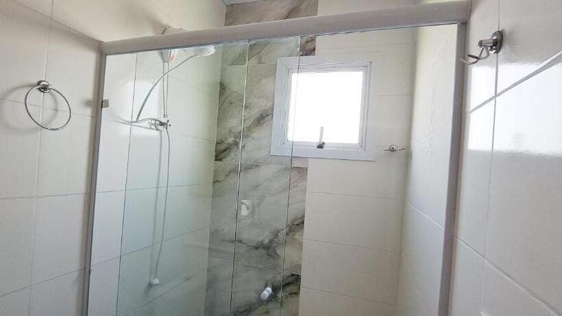 4인용 스탠다드 룸, Camelo Locação De Suítes Individuais Pousada Com Cozinha E Sala Compartilhada