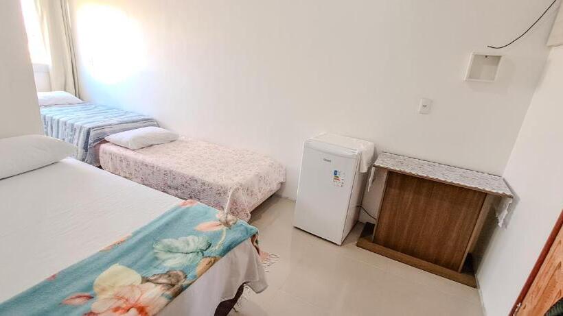 4인용 스탠다드 룸, Camelo Locação De Suítes Individuais Pousada Com Cozinha E Sala Compartilhada