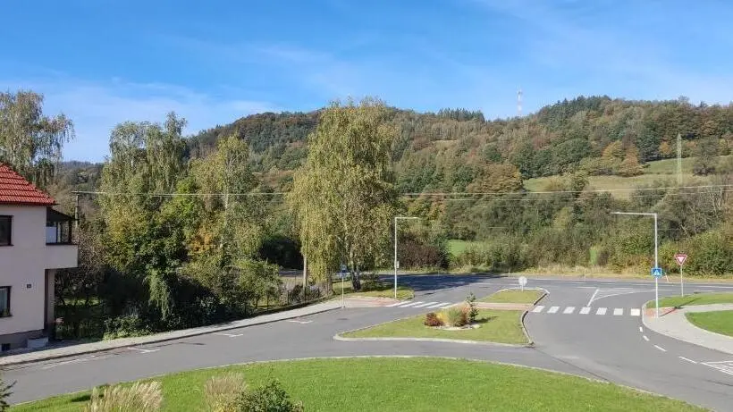 Standard Kolmen Hengen Huone Parveke, Penzion Bystřička