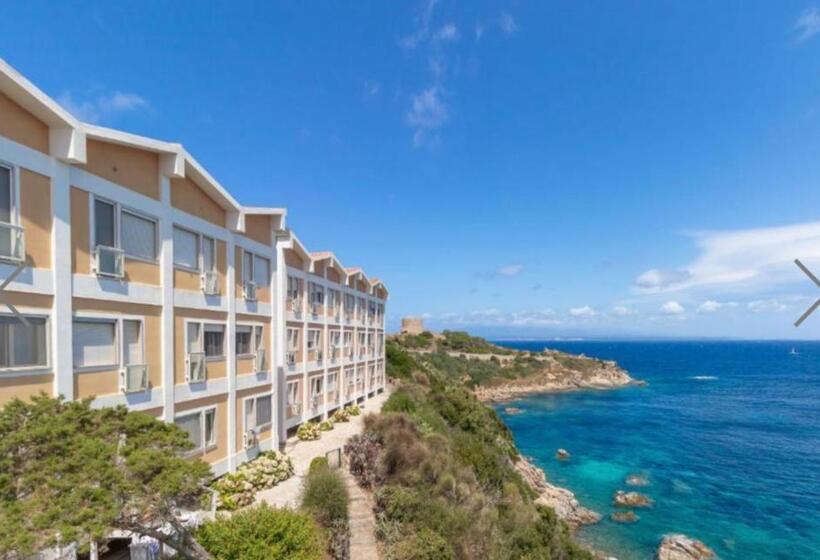 Huoneisto 1 Makuuhuone Allasnäkymä, Casa Azzurra Residence Gallo Dì Gallura