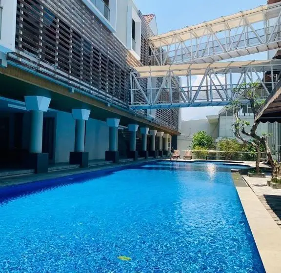 Standard-huone Allasnäkymä, Sinergi Hotel & Villa