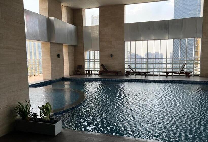 Habitació Superior Vista Ciutat, The H Tower Residence By Yls Stay