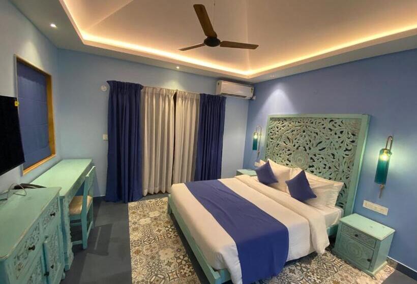 غرفة قياسية سرير كينج, Atmani Waterfront Resort