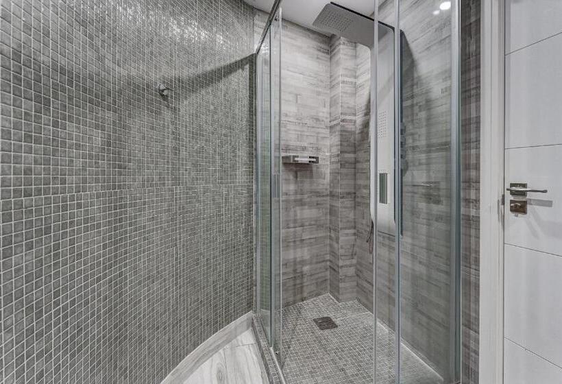 דירת חדר נוף לבריכה, Bal Apartments Adults Only