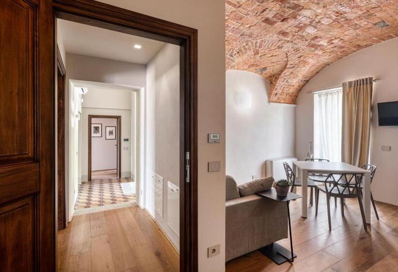 庭の見える１ベッドルームアパートメント, Casa Calleri