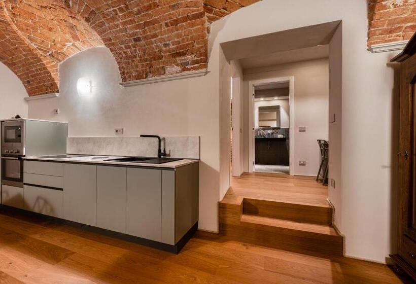 庭の見える１ベッドルームアパートメント, Casa Calleri