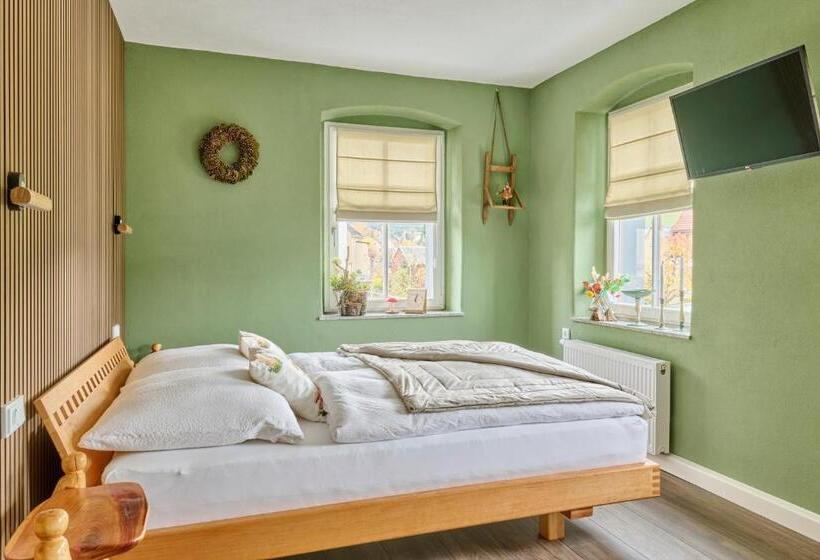 디럭스 룸, Neidorf Inn