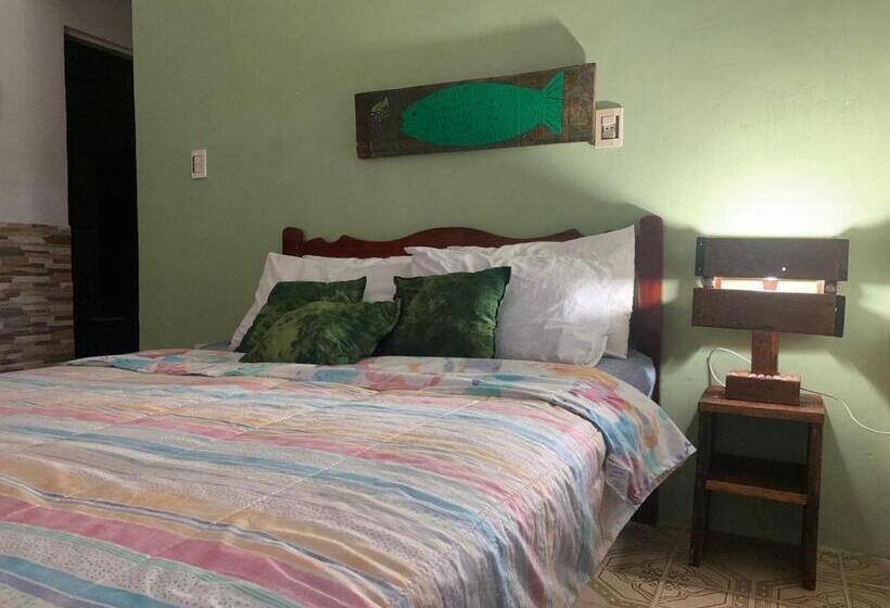 חדר סטנדרט לארבעה, Casarão Hostel E Pousada