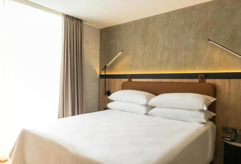 غرفة قياسية سرير كينج, Faranda Collection Medellin