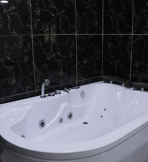 סוויטה, Hosteria La Medusa