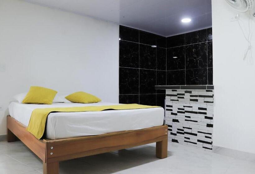 סוויטה, Hosteria La Medusa