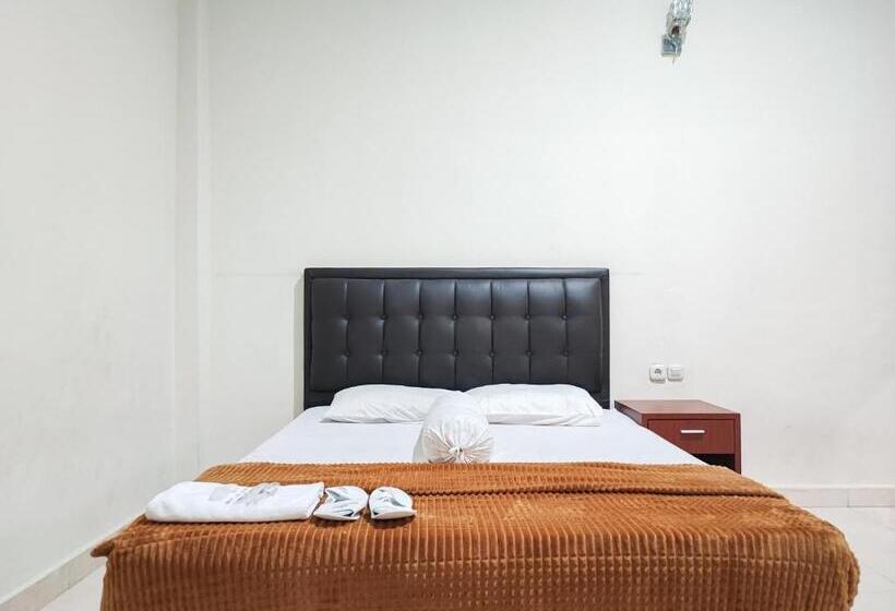 חדר דלוקס, Reddoorz Plus Syariah Near Simpang Rimbo Jambi