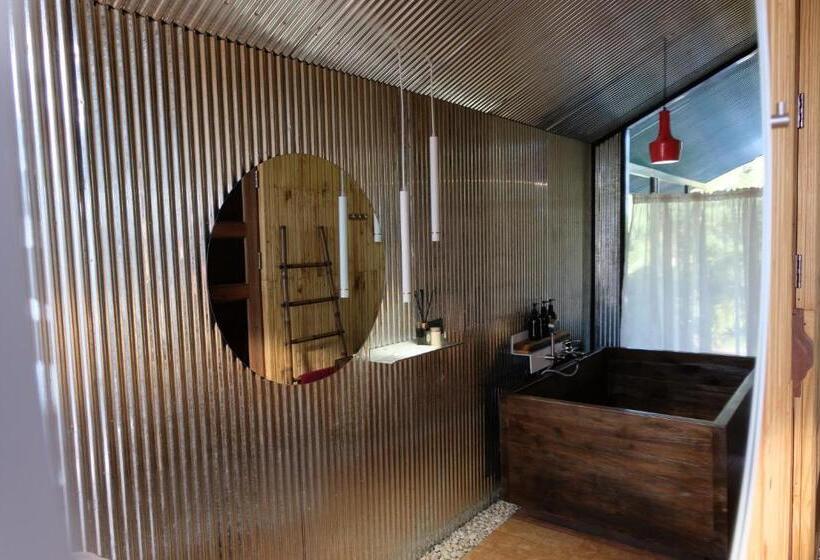 패밀리 룸, Stay Pilafarm