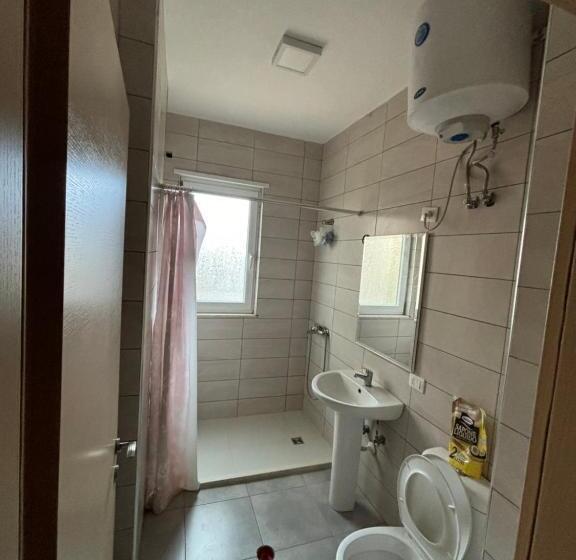 Апартаменты 1 Спальня с Балконом, Tony