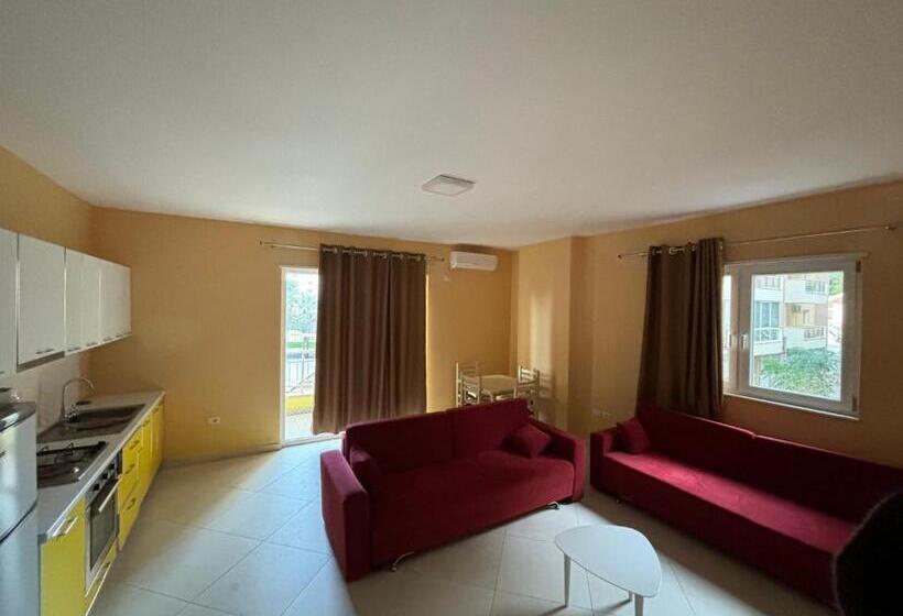 Апартаменты 1 Спальня с Балконом, Tony