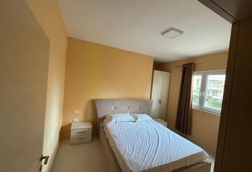 Апартаменты 1 Спальня с Балконом, Tony