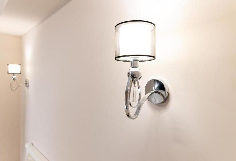 اتاق لوکس, Zhytomyr Palace Mimino