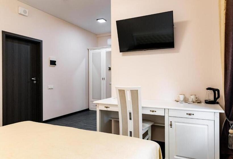 اتاق لوکس, Zhytomyr Palace Mimino