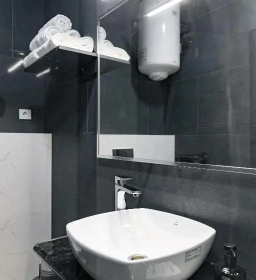 Standard Kolmen Hengen Huone, Zhytomyr Palace Mimino