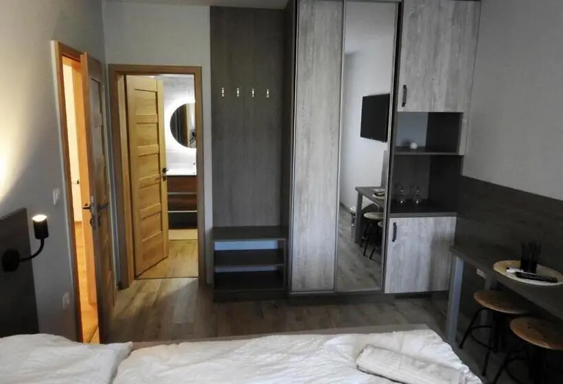 デラックスルーム, Kukorica Csárda Apartman 2