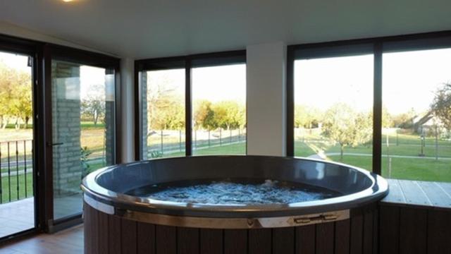 家庭间, Kukorica Csárda Apartman 2