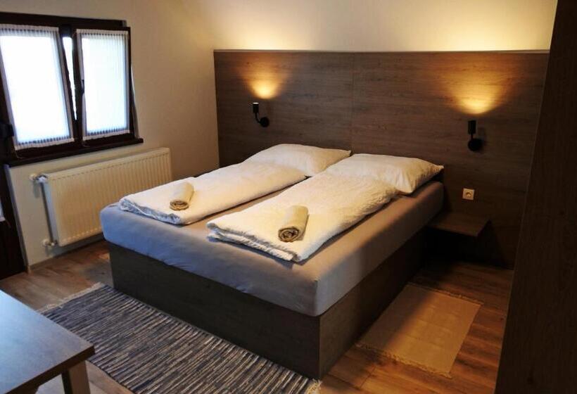 Семейный Номер, Kukorica Csárda Apartman 2