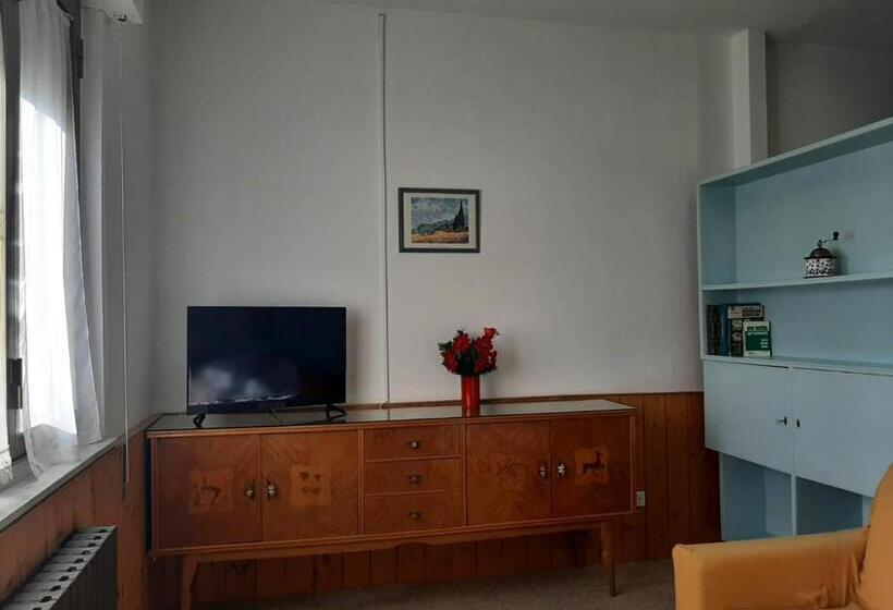 اتاق استاندارد, Affitta Camere Via Piave