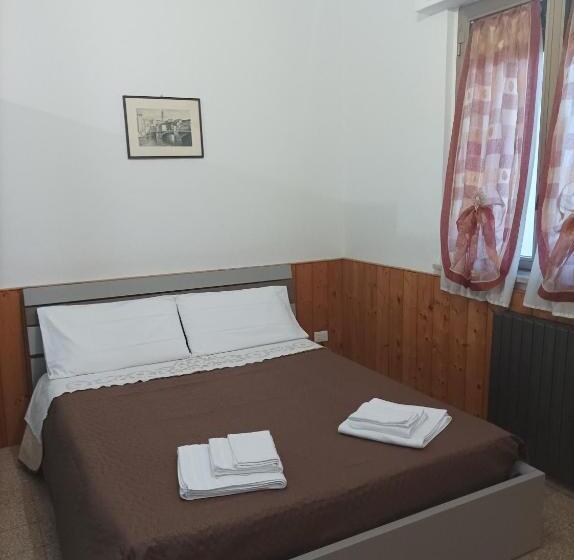 标准间, Affitta Camere Via Piave